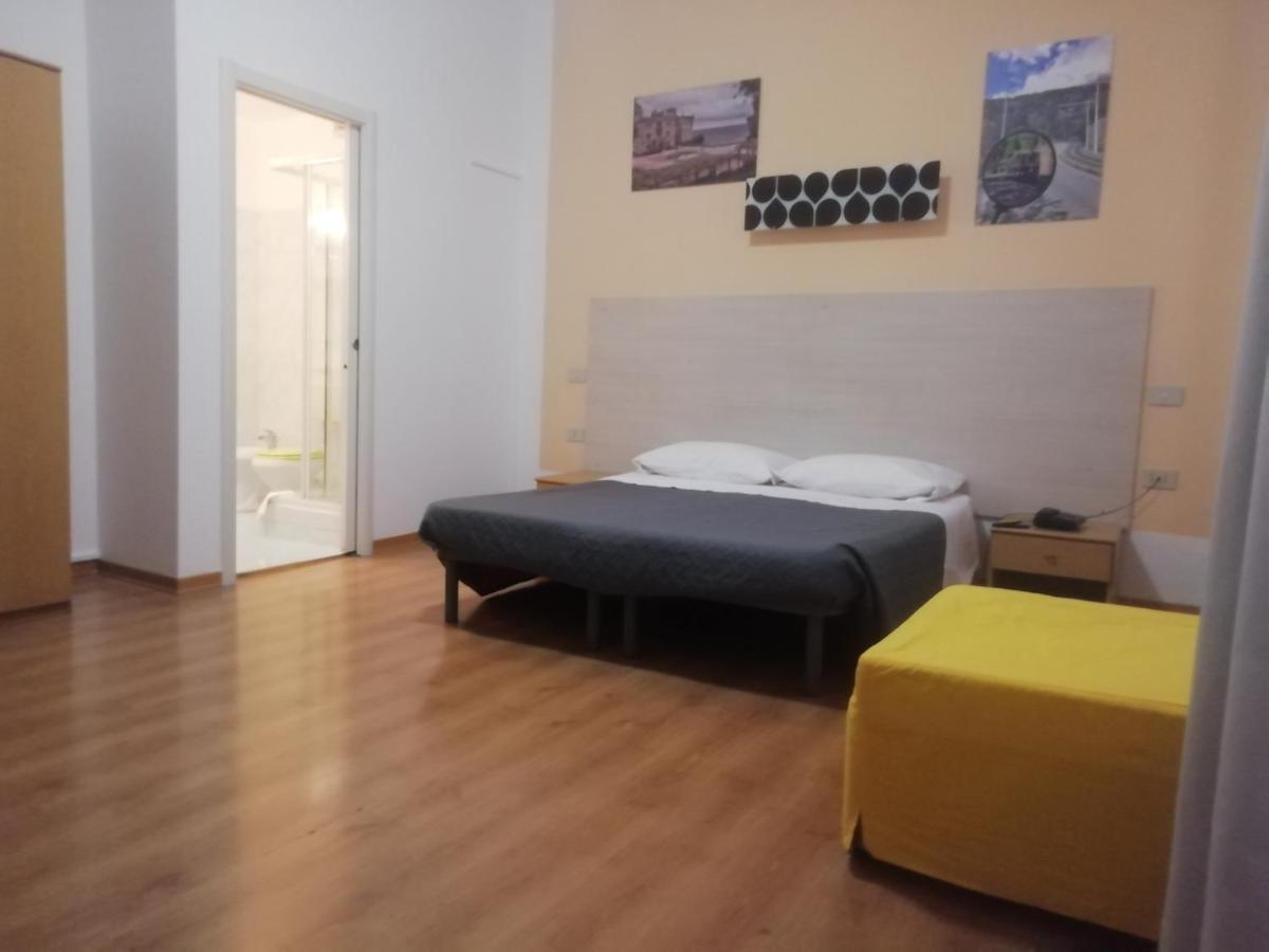 Hotel Alabarda Triëst Buitenkant foto