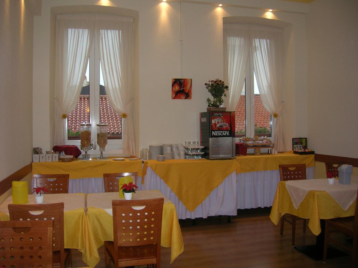 Hotel Alabarda Triëst Buitenkant foto