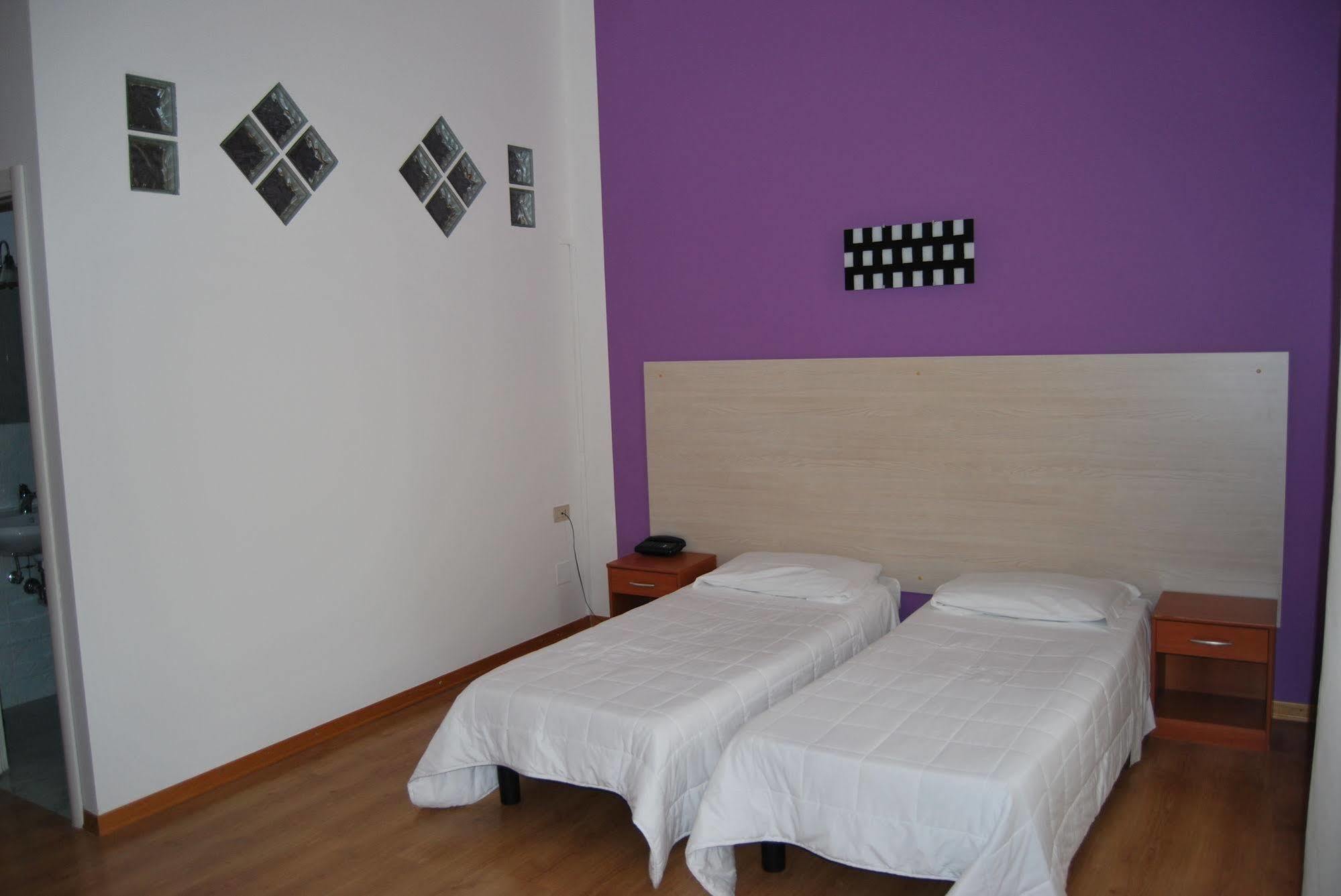 Hotel Alabarda Triëst Buitenkant foto