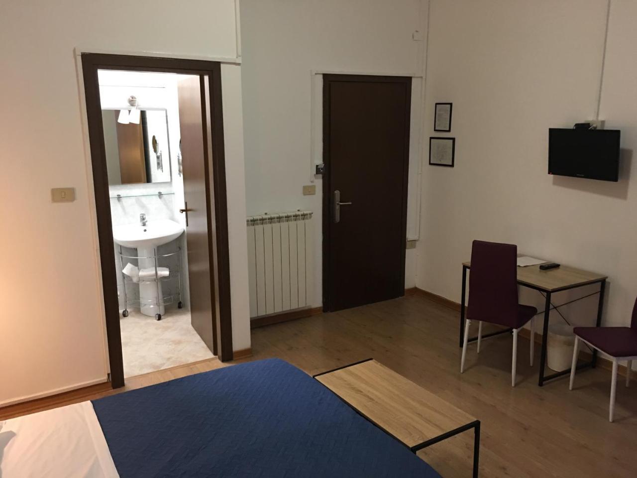 Hotel Alabarda Triëst Buitenkant foto